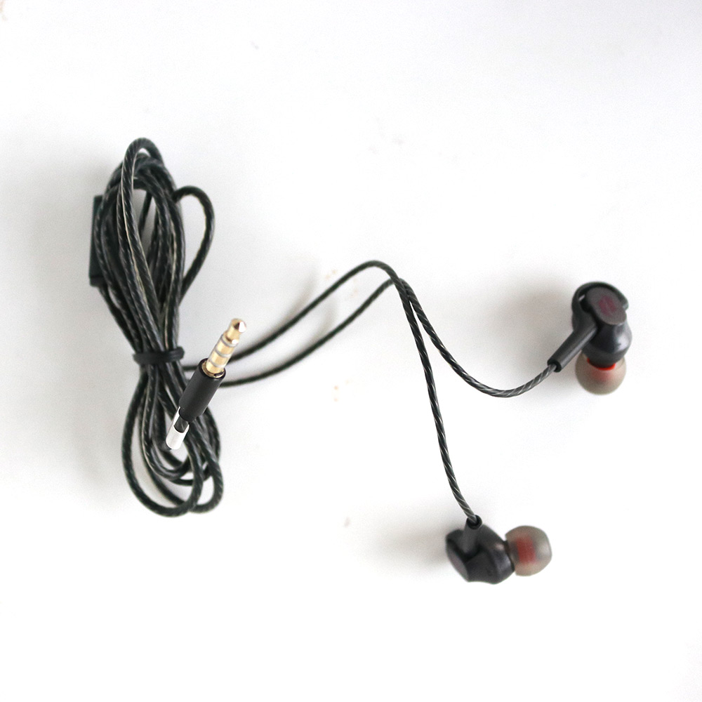 Proton R100 Wired Earphone (Black)